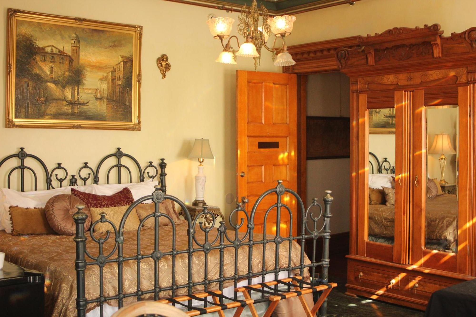 Henderson Castle Inn Kalamazoo Pokój zdjęcie